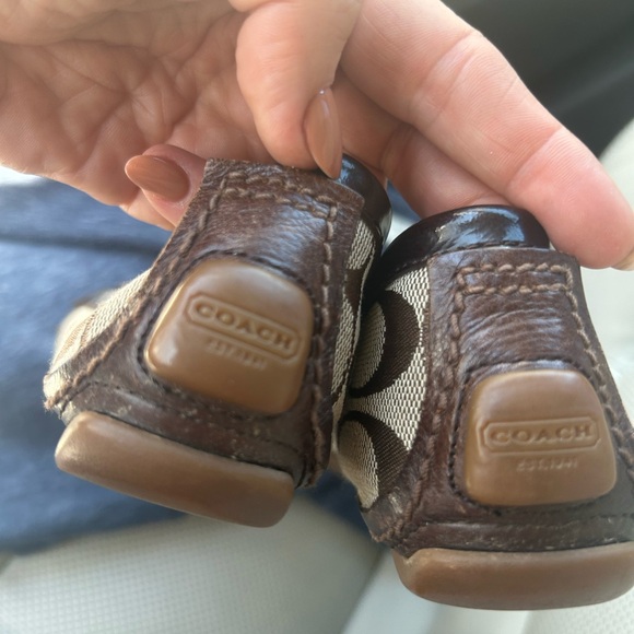 Coach Brown Leather Loafers with Gold Detailing - Picture 5 of 9